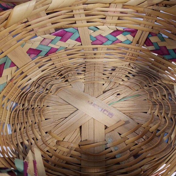 Easter Baskets (4) vintage woven - Picture 2 of 16